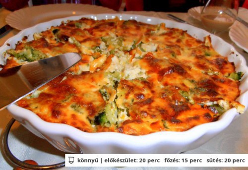 Brokkolis-sajtos sült burgonyapüré (ny)